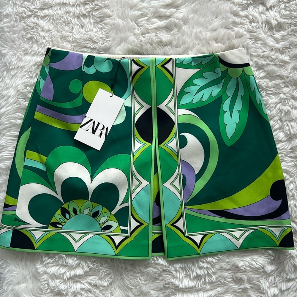 NWT Zara Skirt Size Large